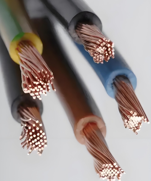 阻燃電纜可以被燒壞，但要能阻止火勢(shì)蔓延.jpg